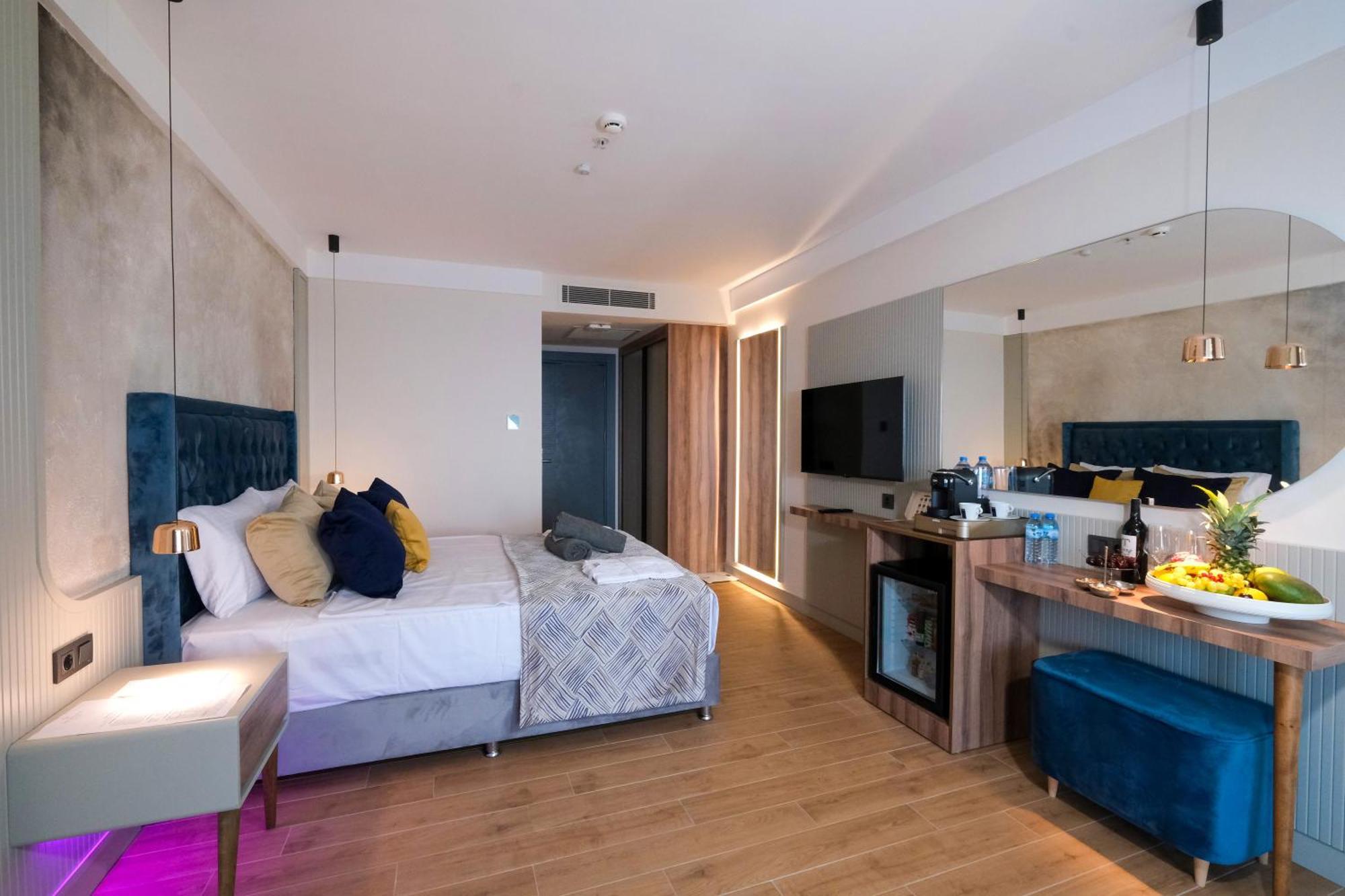 Ada Port Hotel Adults Only Аланія Екстер'єр фото